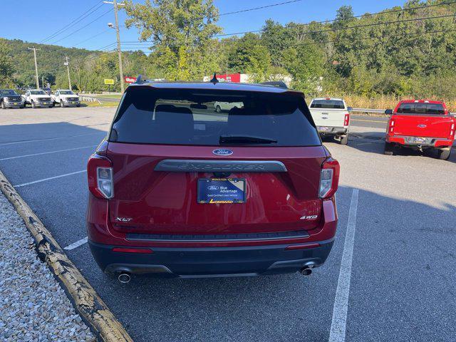 2022 ford explorer xlt