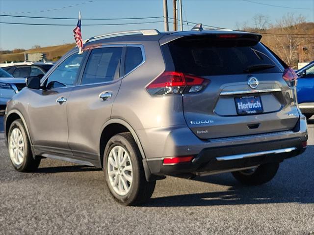 2020 nissan rogue sv