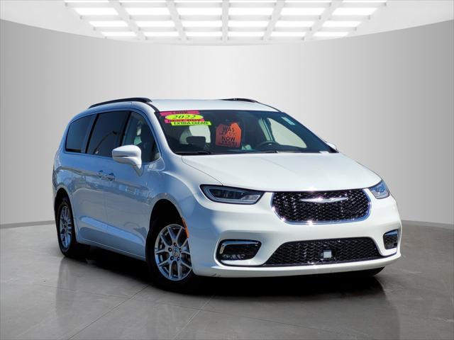 2022 chrysler pacifica touring l