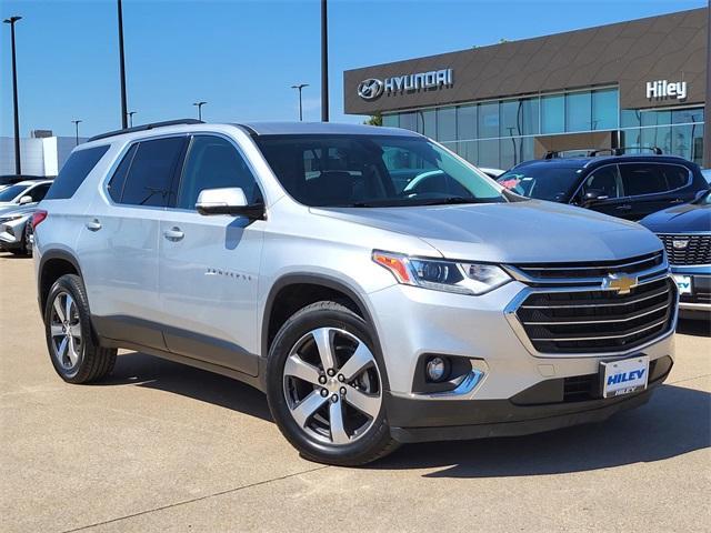 2020 chevrolet traverse lt leather