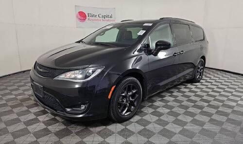 2018 chrysler pacifica touring l plus 4dr mini van