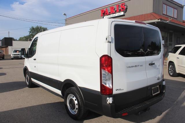 2020 ford transit-150 base