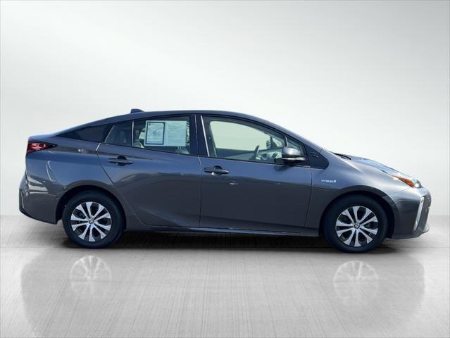 2022 toyota prius xle