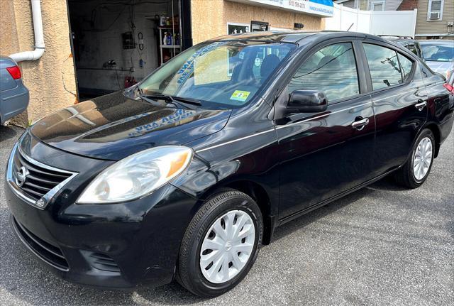 2012 nissan versa 1.6 s