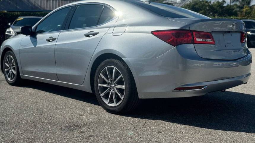 2018 acura tlx base