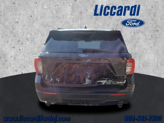2022 ford explorer st-line