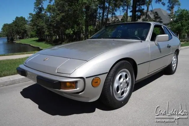 porsche 924s 5 spd manual loaded crave luxury auto 281-651-2101