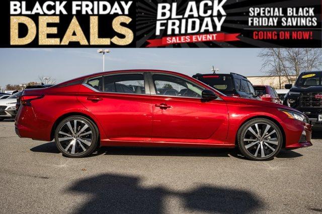 2022 nissan altima 2.5 sr