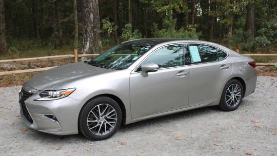 2016 Lexus ES