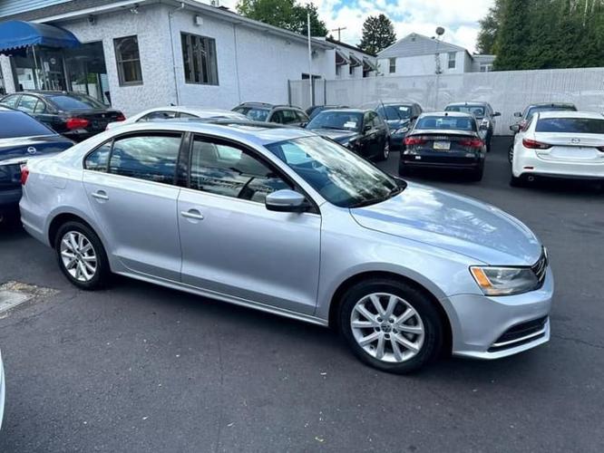 2015 volkswagen jetta 1.8t se 4dr sedan in langhorne, pennsylvania