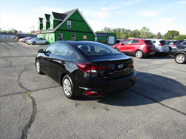 2020 hyundai elantra se