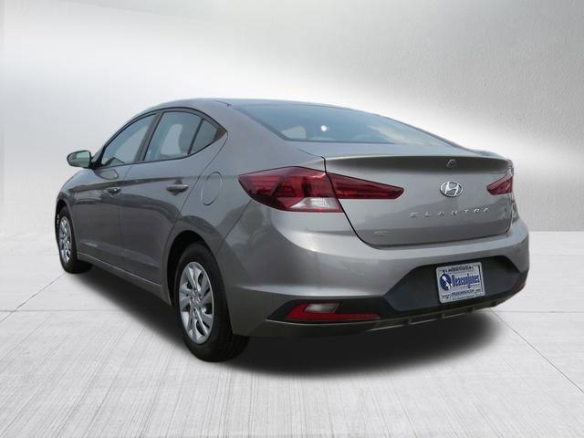 2020 hyundai elantra se