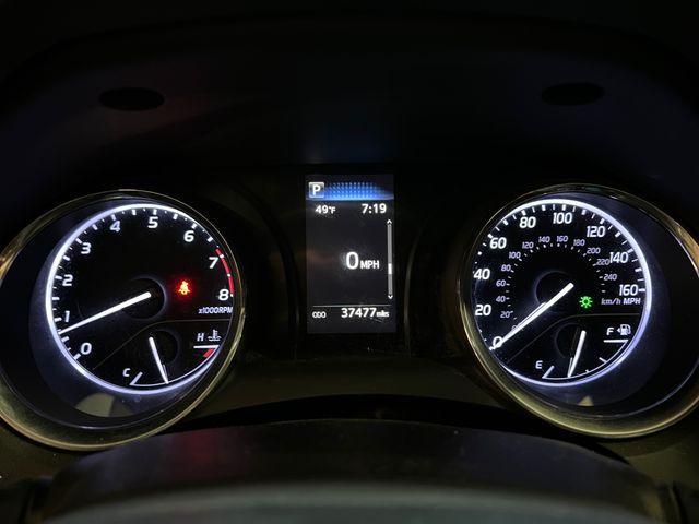 2019 toyota camry l