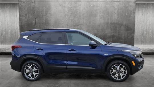2022 kia seltos ex