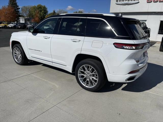 2022 jeep grand cherokee summit