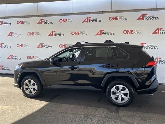 2021 toyota rav4 le