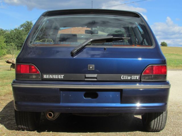 clio 16 valve mk1 european french hot hatch like williams citroen peugeot gti