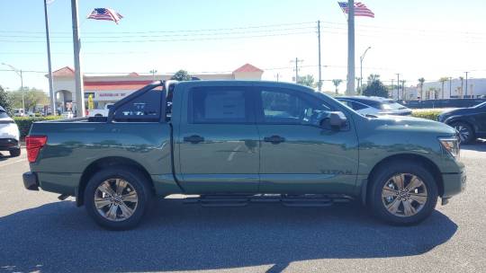 2024 Nissan Titan