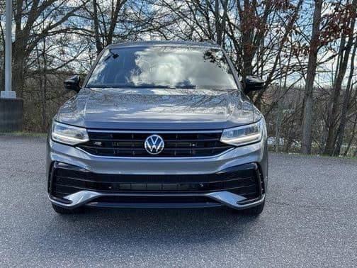 2023 volkswagen tiguan 2.0t se r-line black in hickory, north carolina