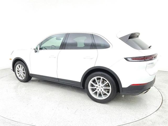 2024 porsche cayenne base