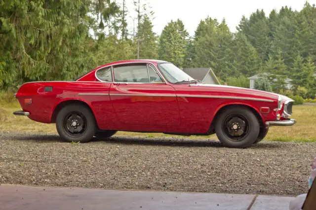 excellent 1971 volvo p1800 rare no rust new interior!