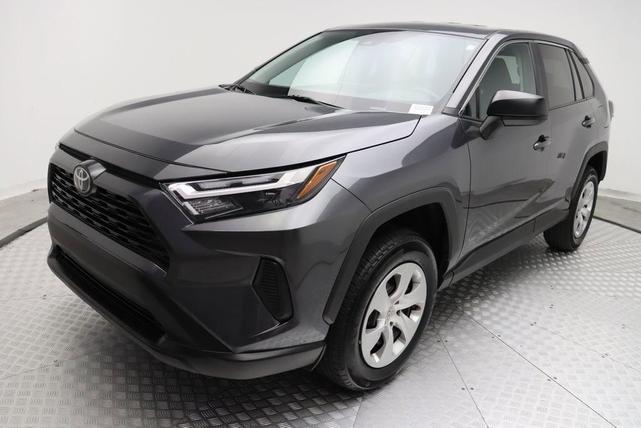 2023 toyota rav4 le