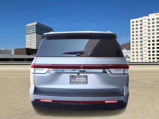 2022 lincoln navigator l
