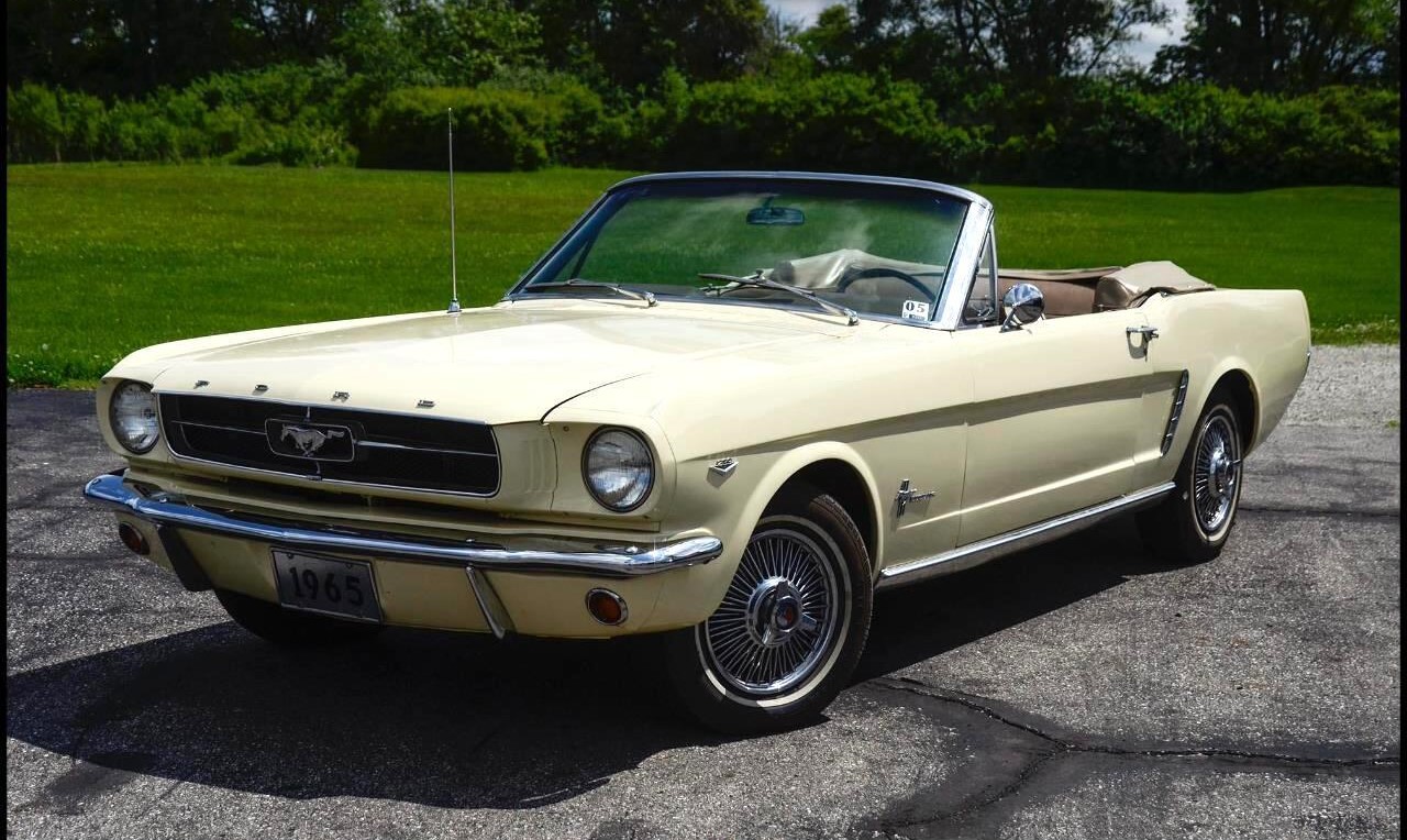 1965 ford mustang
