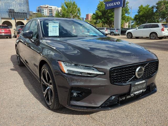 2024 volvo s60 b5 plus dark