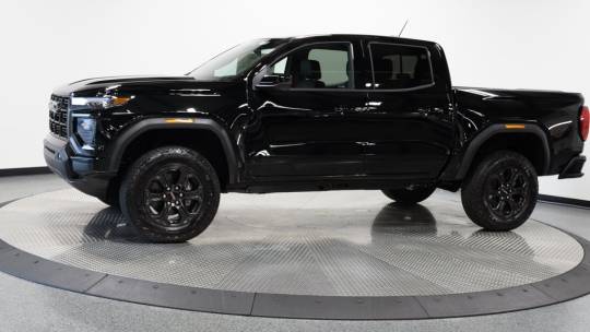2024 GMC Canyon