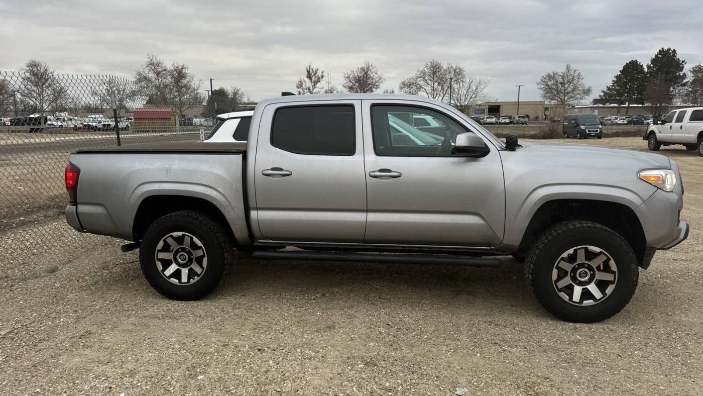 2021 toyota tacoma