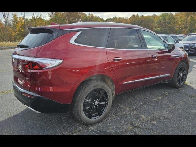 2024 buick enclave essence fwd