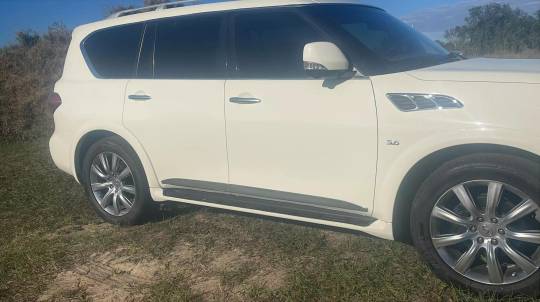 2014 Infiniti QX80