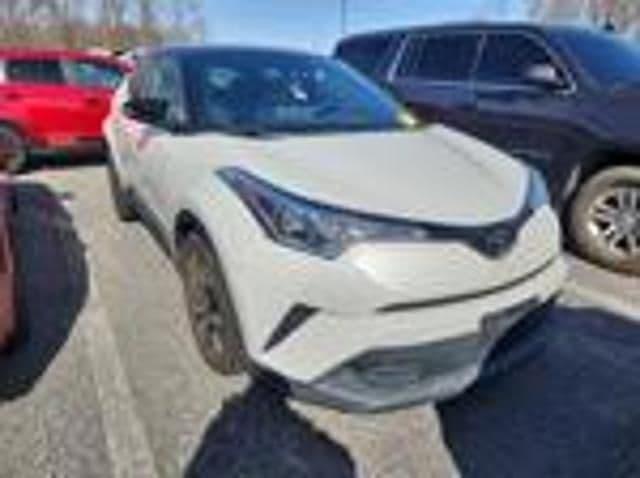 2019 toyota c-hr xle in overland park, kansas