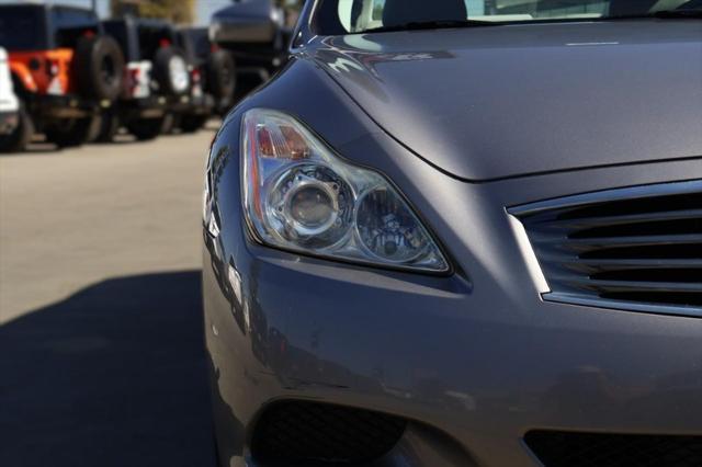2009 infiniti g37 sport
