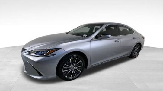2025 Lexus ES