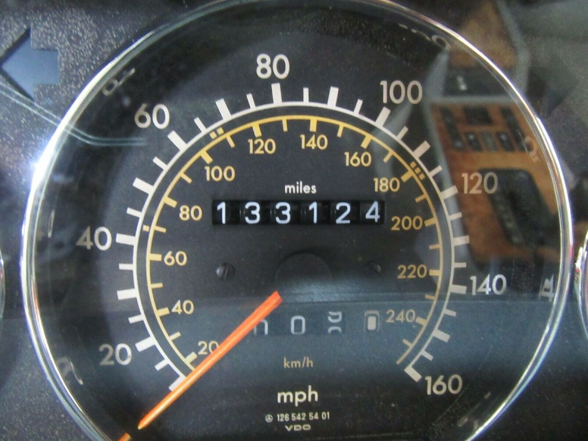 1984 mercedes benz 500 sec 2 door coupe blue exterior with light grey interior