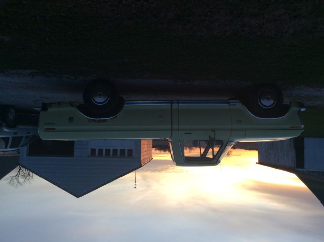 1975 ford f-100 ranger standard cab pickup 2-door 5.0l