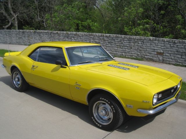 1968 chevrolet camaro ss w/ 4speed transmission 327 v8