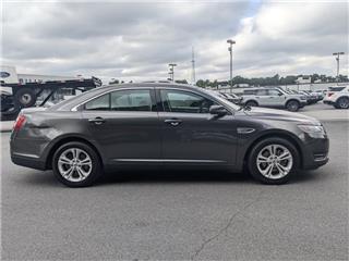 2018 Ford Taurus sel