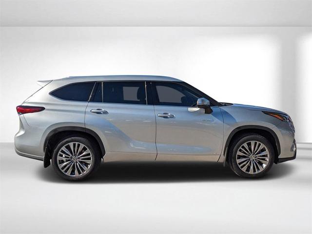 2021 toyota highlander hybrid platinum