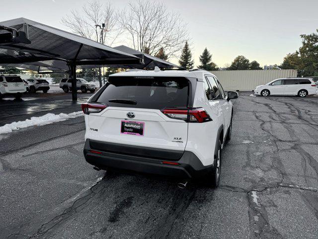 2024 toyota rav4 hybrid xle