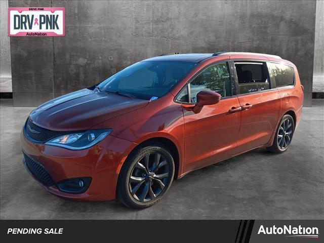 2018 chrysler pacifica touring-l plus
