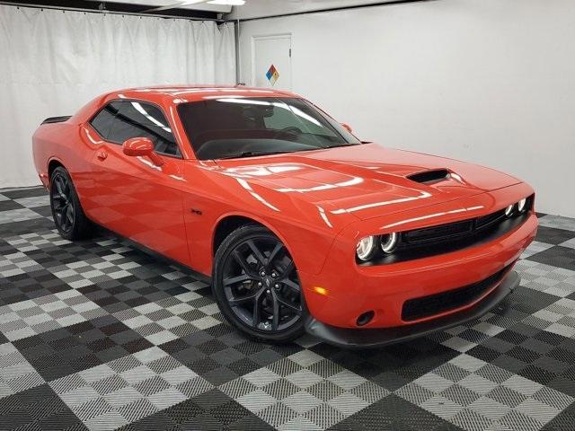 2023 dodge challenger r/t