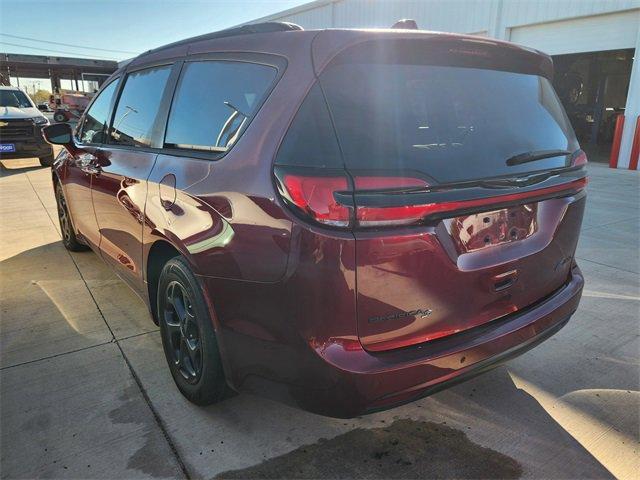 2021 chrysler pacifica hybrid touring l