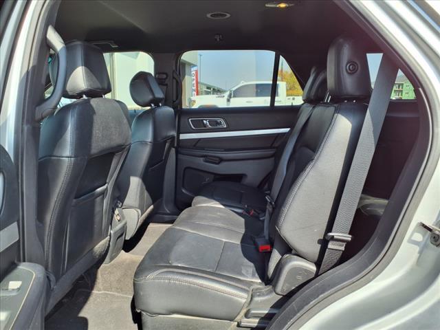 2016 ford explorer xlt