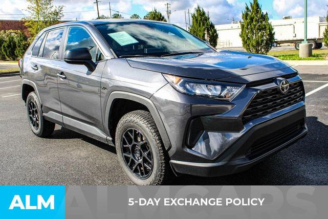 2022 toyota rav4 le