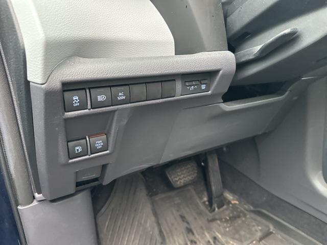 2022 toyota sienna xse 7 passenger