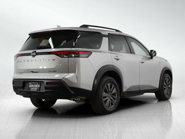 2023 nissan pathfinder sv