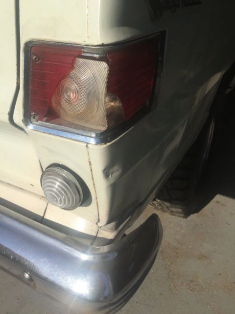 1965 jeep wagoneer 4x4--rare classic--runs & drives